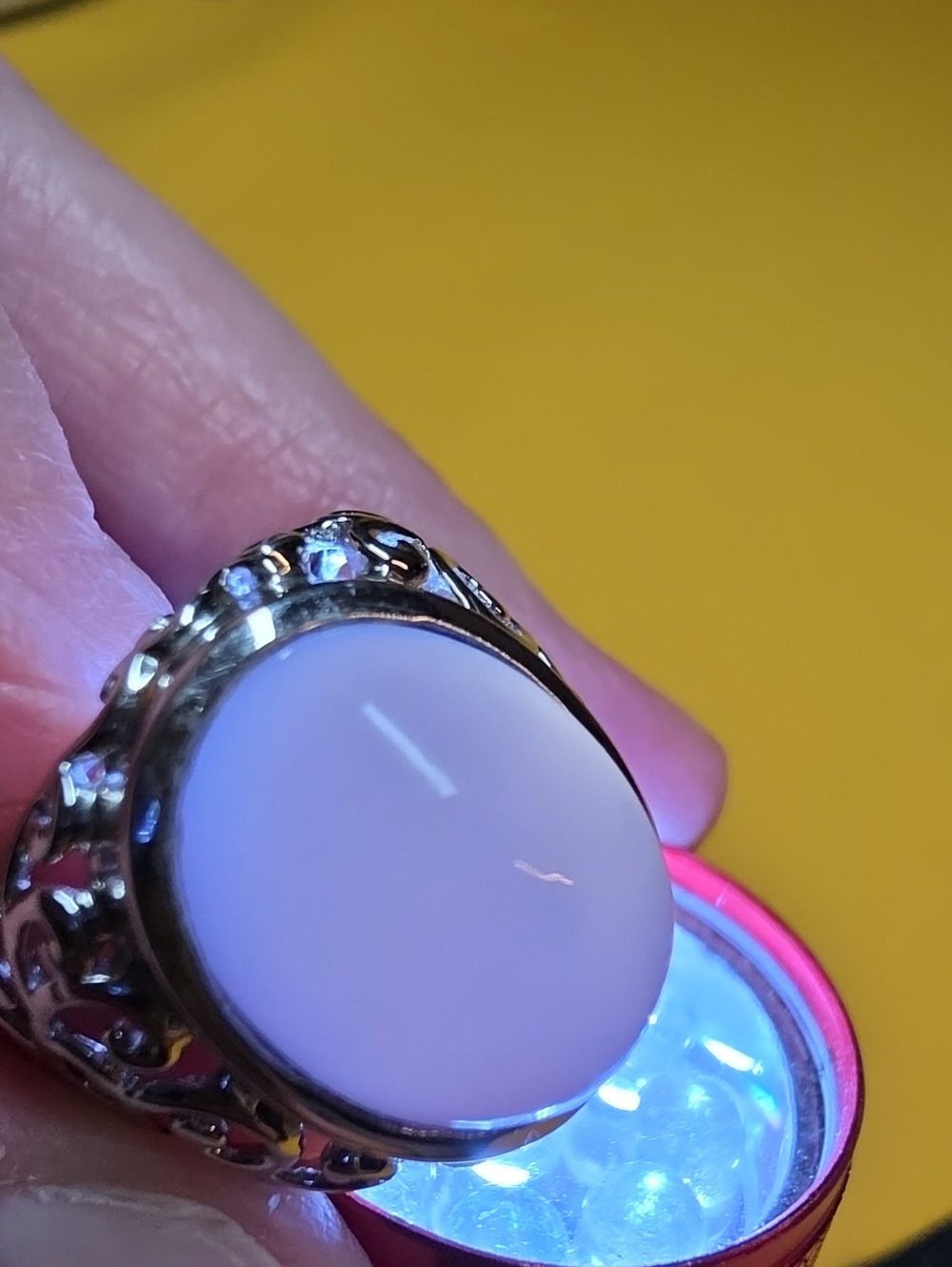 925 Silver Filigree Ring With a Beautiful Moonstone Cabochon AS:7